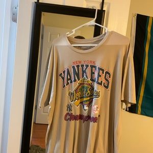 new York Yankees world series shirt XXL